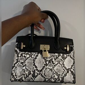 Snakeskin Handbag - Black and White